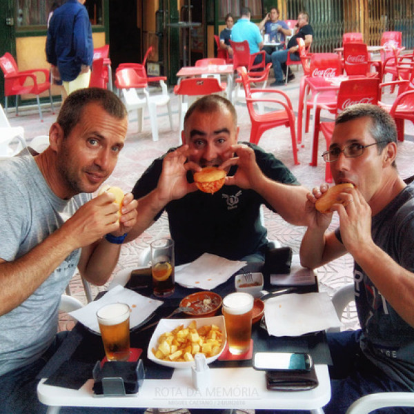 Thumbnail for Calor, quilómetros e arepas