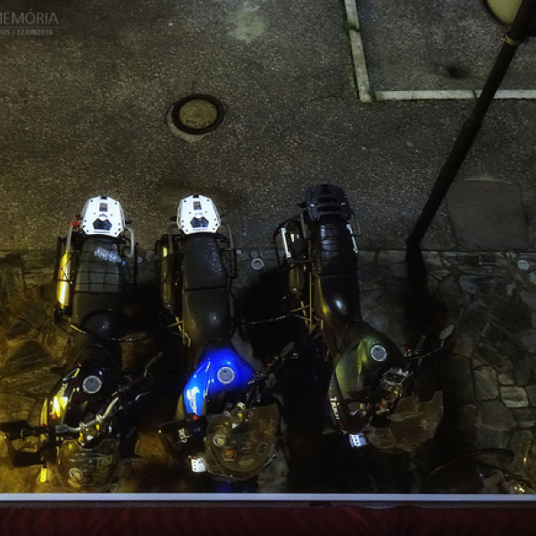 Thumbnail for Rock, álcool e costeletas