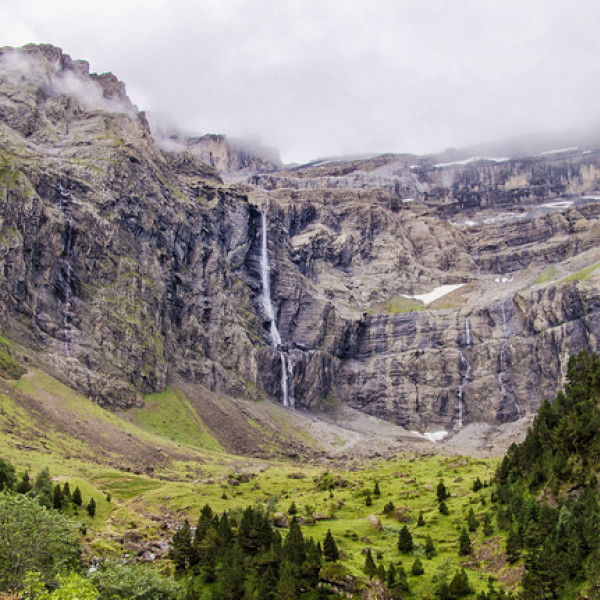 Thumbnail for Dar &agrave; sola