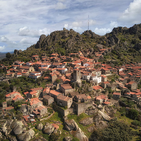 Thumbnail for Aldeias da Raia